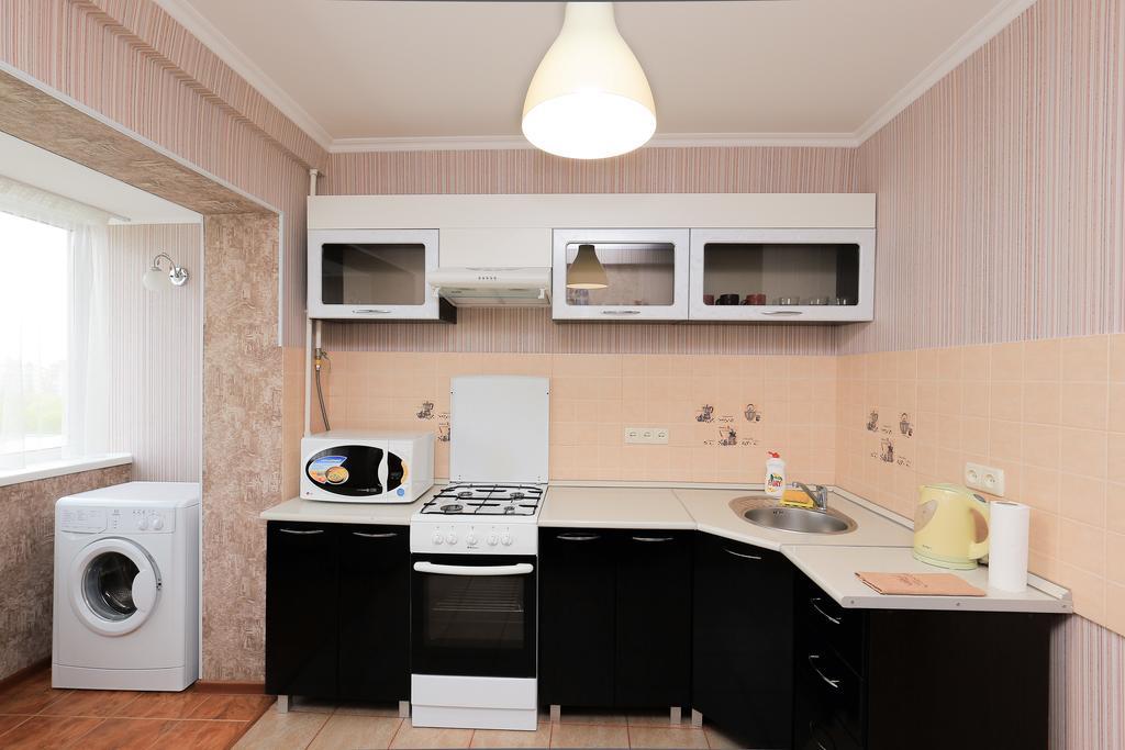 Apartment On Obolonskiy Prospect 12 Kiev Exterior foto